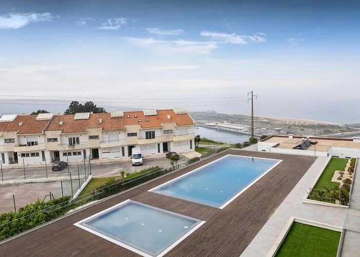 Oceanview Oasis Daire Nazaré
